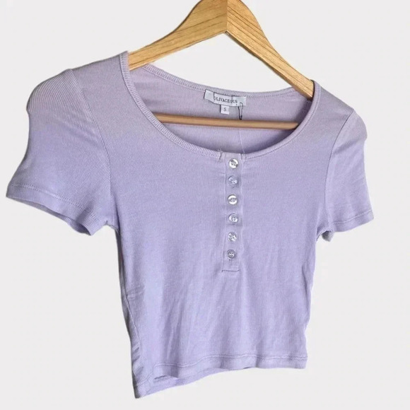 Olivaceous Short Sleeve Crop Top in Purple Size Small - Picture 3 of 6